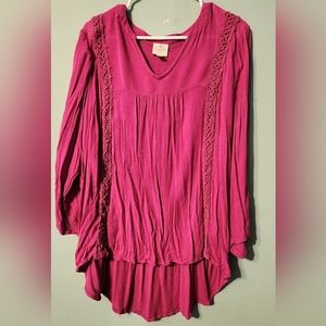 St. John's Bay Fuschia Top XL